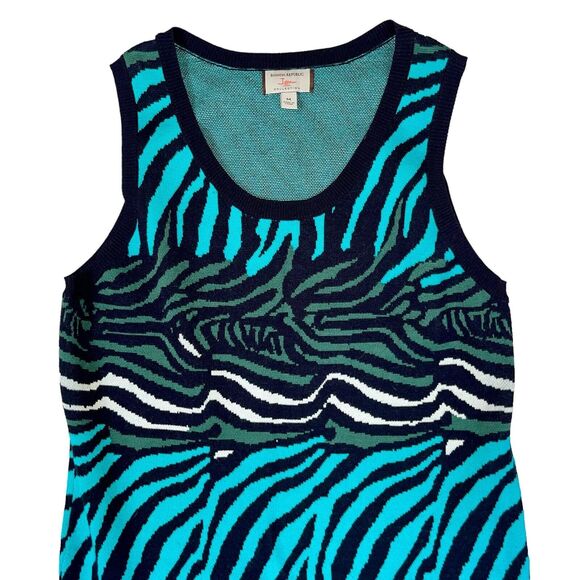 Banana Republic Issa London Sheath Sweater Dress - Picture 4 of 9